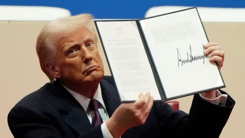 Donald Trump Ve Pari̇s İkli̇m Anlaşmasi’ndan Çeki̇lme Karari